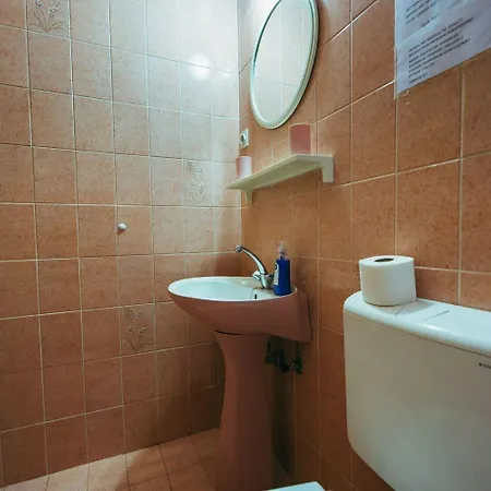 Apartment Lovre - Close To The Sea