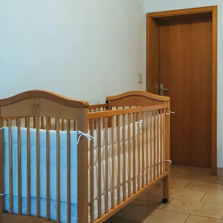 Lovre - Close To The Sea Apartment *